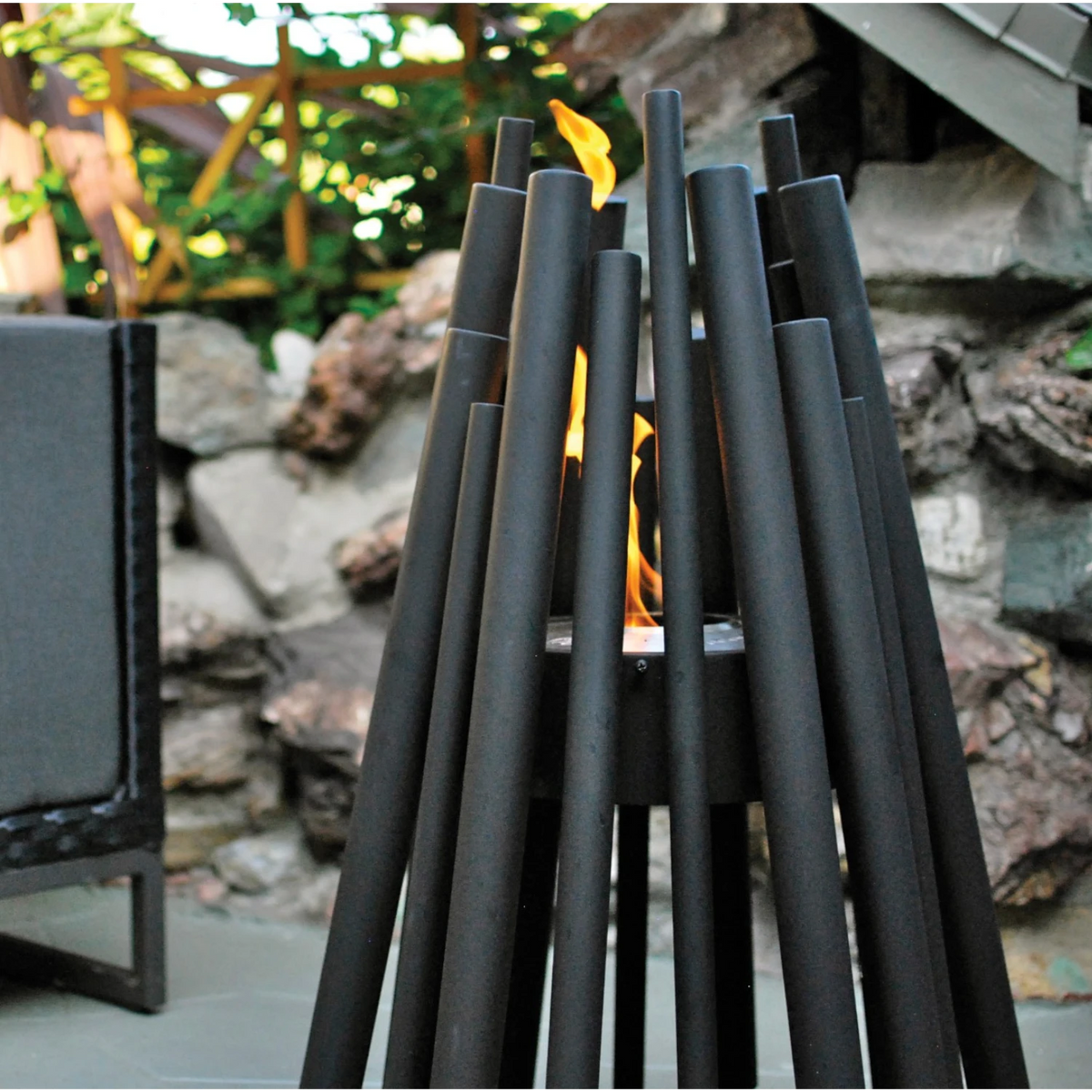 Stix Outdoor – čierny bioetanolový krb
