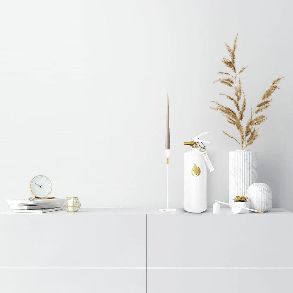 White Fire Extinguisher 2 kg - Gold Emblem