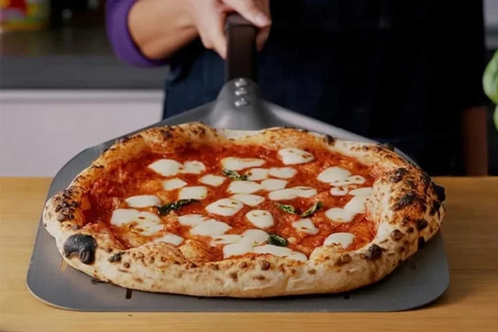 lopata na pizzu od scandicrust