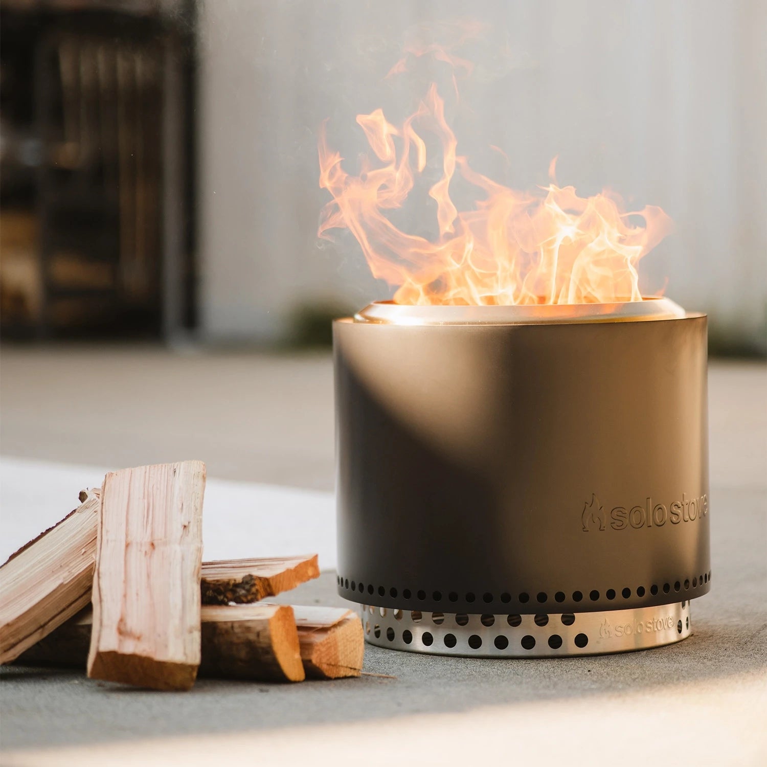 Bonfire + Stand 2.0 bezdymové ohnisko – popol